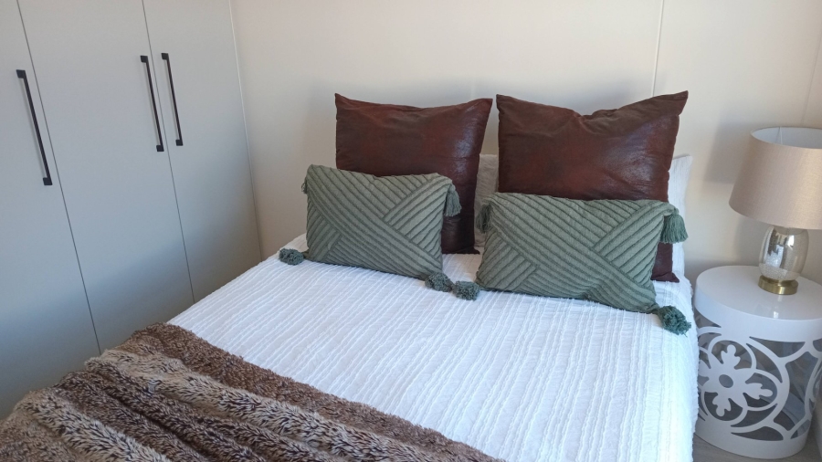 2 Bedroom Property for Sale in Table View Western Cape